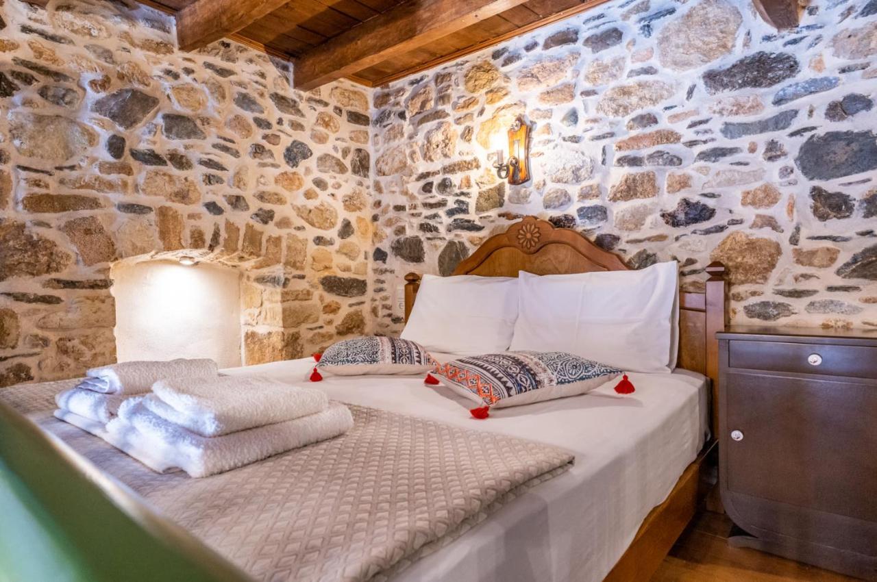 Aggel'S House - Stone House - Private Pool - Courtyard - Countryside Views Villa Kato Episkopi Екстериор снимка