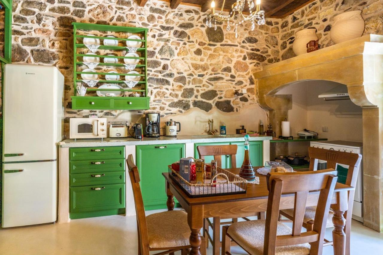 Aggel'S House - Stone House - Private Pool - Courtyard - Countryside Views Villa Kato Episkopi Екстериор снимка